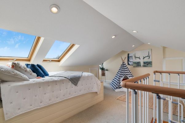Bedroom, Interior, Recessed Lighting