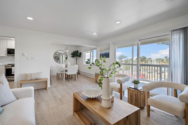 Dining room, Interior, Living room, Recessed Lighting, Wood Texture Flooring