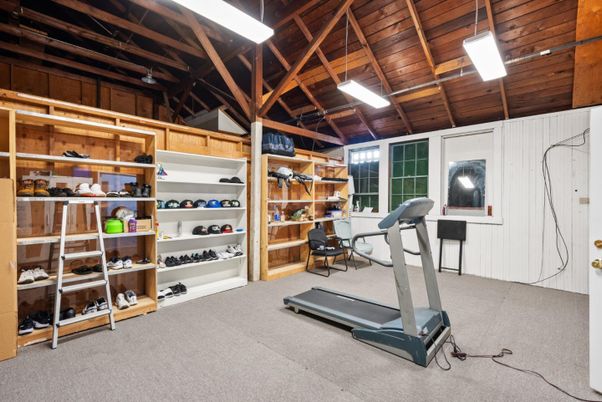 Fitness Equipment, Interior, Wooden Beams, Wooden Ceilings, Wooden Walls