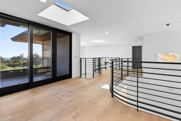 Interior, Pendant Lights, Recessed Lighting, Wood Texture Flooring