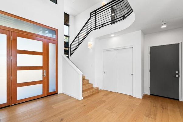 Interior, Recessed Lighting, Wood Texture Flooring