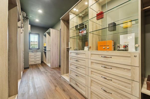 Interior, Recessed Lighting, Walk-in Closets, Wood Texture Flooring