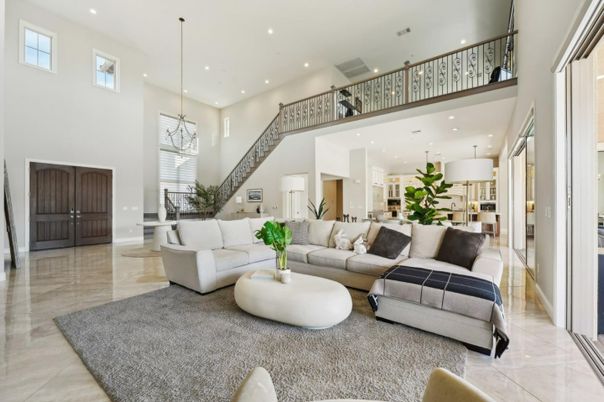 Chandelier, Interior, Living room, Pendant Lights, Recessed Lighting