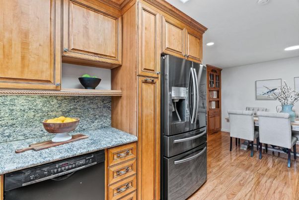 Dining room, Interior, Kitchen, Recessed Lighting, Stainless Steel Appliances, Wood Texture Flooring