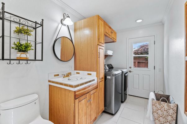 Bathroom, Interior, Recessed Lighting, Tile Countertops, Washer
