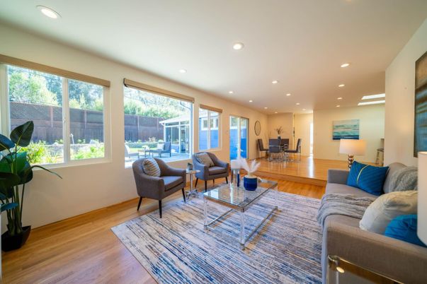 Dining room, Interior, Living room, Recessed Lighting, Wood Texture Flooring