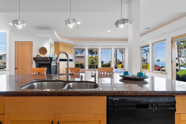 Interior, Kitchen, Pendant Lights, Recessed Lighting