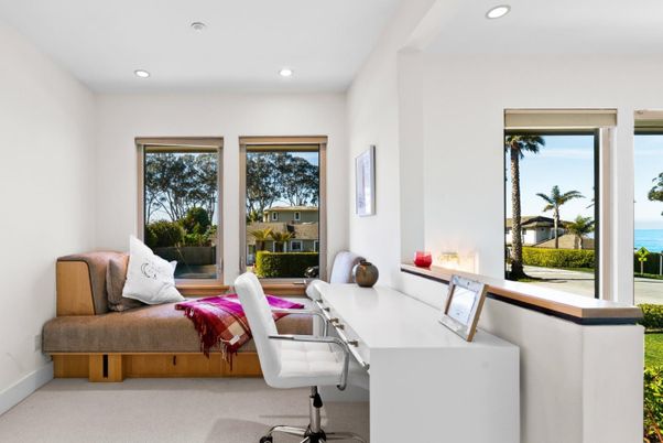 Home Office, Interior, Recessed Lighting, Water