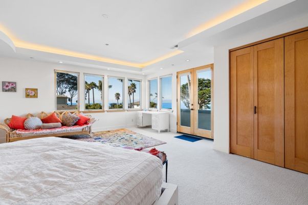 Bedroom, Interior, Recessed Lighting, Water