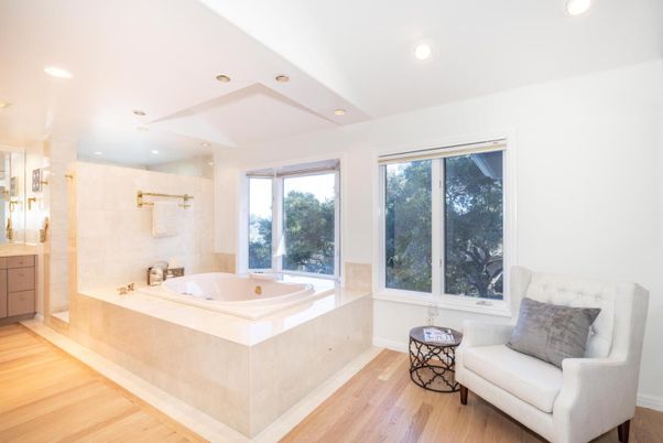 Bathroom, Interior, Recessed Lighting, Wood Texture Flooring
