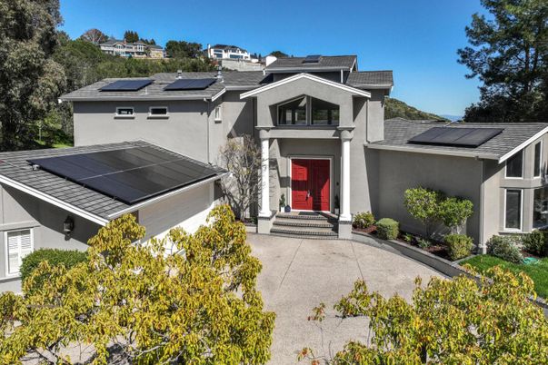 Exterior, Facade, Solar Panels, Modern