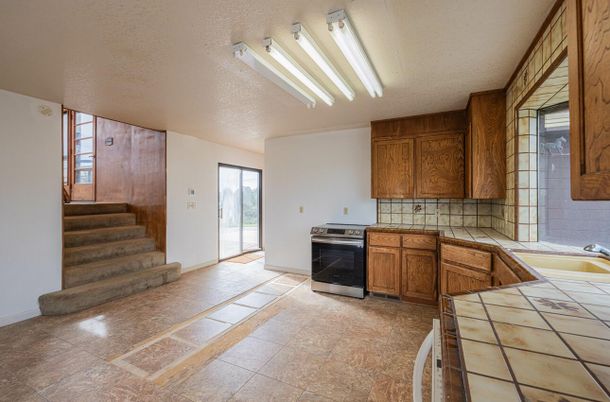 Interior, Kitchen, Tile Countertops