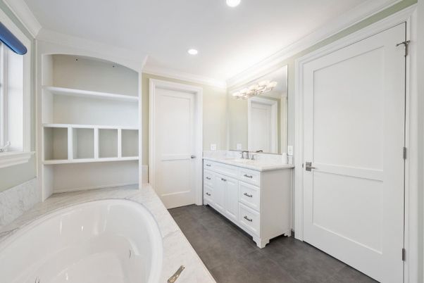 Bathroom, Dual Sink Vanities, Interior, Recessed Lighting