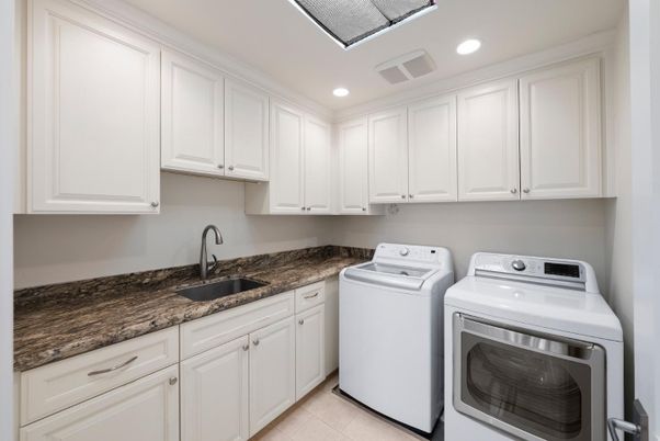 Interior, Recessed Lighting, Washer
