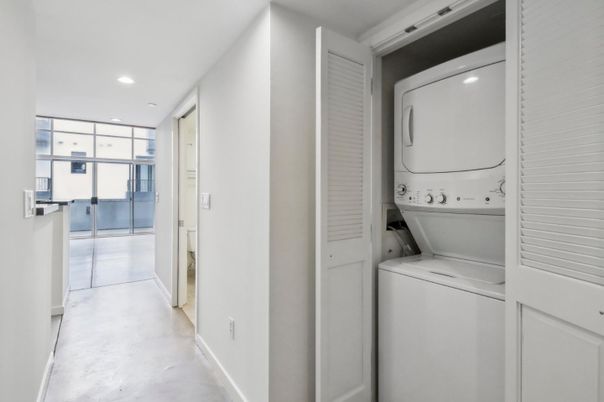 Interior, Recessed Lighting, Utility Closets, Washer