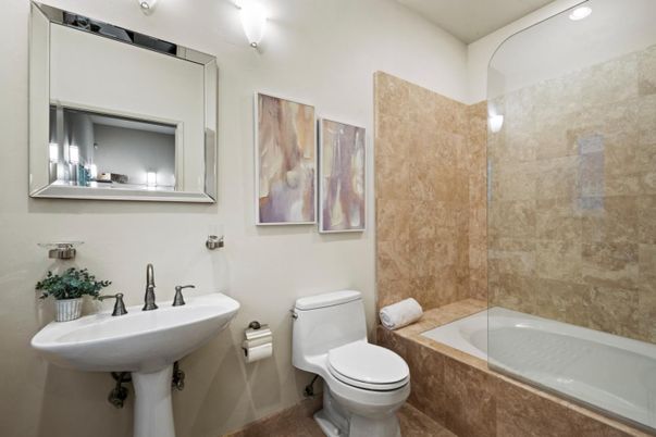 Bathroom, Interior, Recessed Lighting