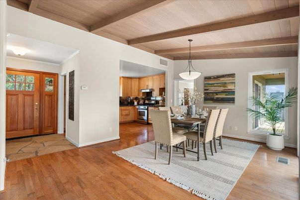 Dining room, Interior, Kitchen, Pendant Lights, Wooden Beams, Wooden Ceilings, Wood Texture Flooring
