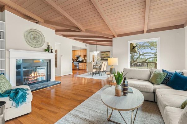 Dining room, Fireplace, Interior, Kitchen, Living room, Pendant Lights, Wooden Beams, Wooden Ceilings, Wood Texture Flooring