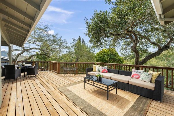 Exterior, Wood Texture Flooring