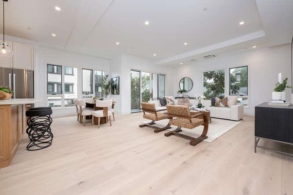 Dining room, Interior, Living room, Pendant Lights, Recessed Lighting, Wood Texture Flooring