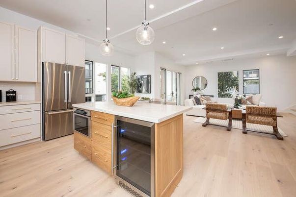 Dining room, Interior, Kitchen, Living room, Pendant Lights, Recessed Lighting, Stainless Steel Appliances, Wood Texture Flooring