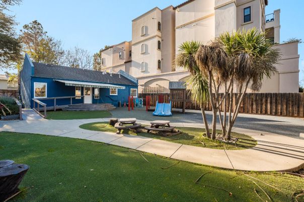 Backyard, Exterior, Playground