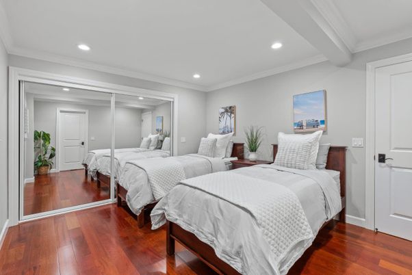 Bedroom, Interior, Recessed Lighting, Wood Texture Flooring