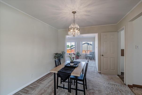 Chandelier, Dining room, Interior