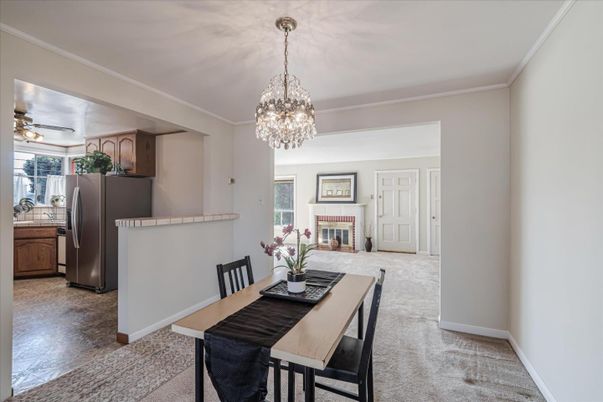 Chandelier, Dining room, Fireplace, Interior, Kitchen