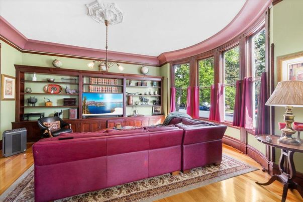 Interior, Living room, Pendant Lights, Wood Texture Flooring