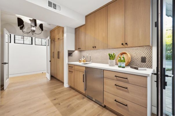 Chandelier, Interior, Kitchen, Stainless Steel Appliances, Wood Texture Flooring