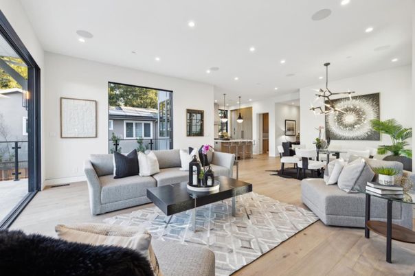 Dining room, Interior, Living room, Pendant Lights, Recessed Lighting, Wood Texture Flooring