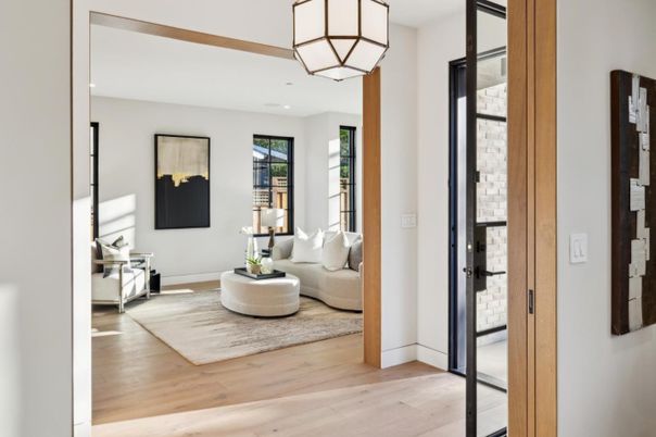 Interior, Living room, Recessed Lighting, Wood Texture Flooring