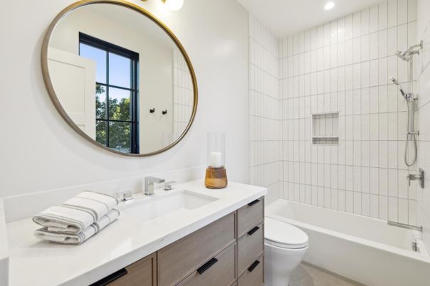 Bathroom, Interior, Recessed Lighting