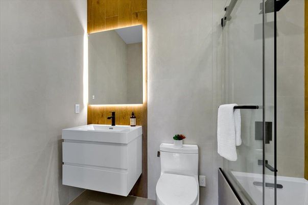 Bathroom, Glass Shower, Interior