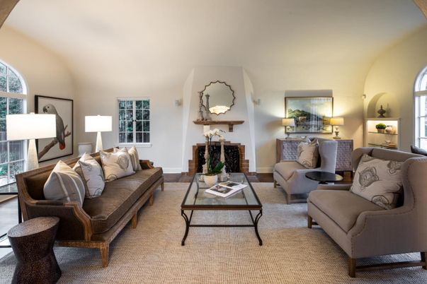 Fireplace, Interior, Living room