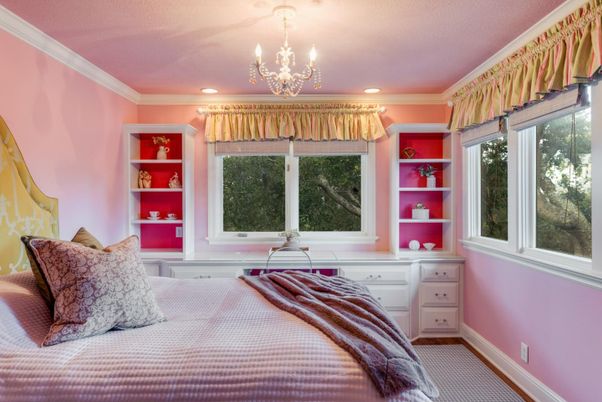 Bedroom, Chandelier, Interior, Recessed Lighting
