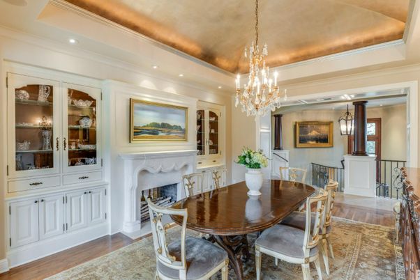 Chandelier, Dining room, Fireplace, Interior, Recessed Lighting, Wood Texture Flooring