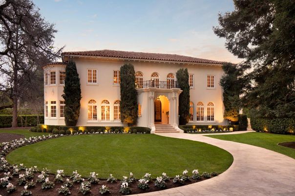 Backyard, Exterior, Facade, Mediterranean