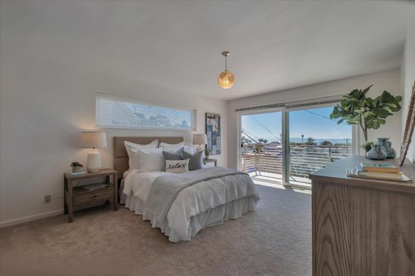 Bedroom, Interior, Pendant Lights