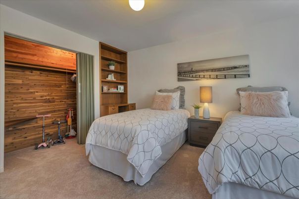 Bedroom, Interior, Wooden Walls