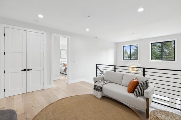Interior, Pendant Lights, Recessed Lighting, Wood Texture Flooring