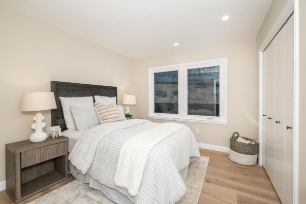 Bedroom, Interior, Recessed Lighting, Wood Texture Flooring
