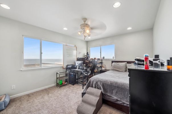 Bedroom, Home Office, Interior, Recessed Lighting, Water
