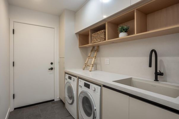 Interior, Recessed Lighting, Washer