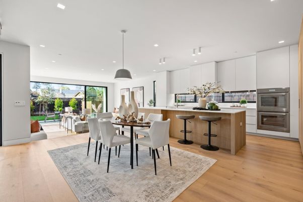 Dining room, Interior, Kitchen, Pendant Lights, Recessed Lighting, Stainless Steel Appliances, Wood Texture Flooring
