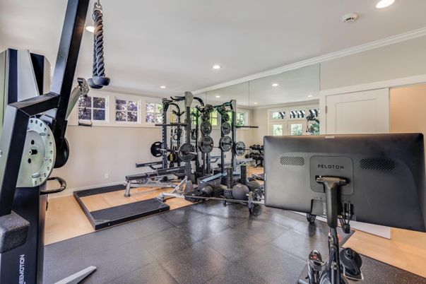 Fitness Equipment, Interior, Recessed Lighting