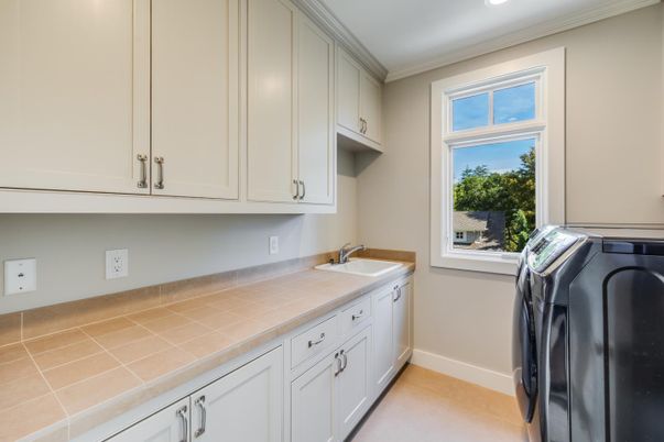 Interior, Recessed Lighting, Washer