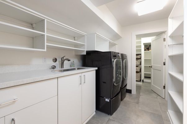 Interior, Washer