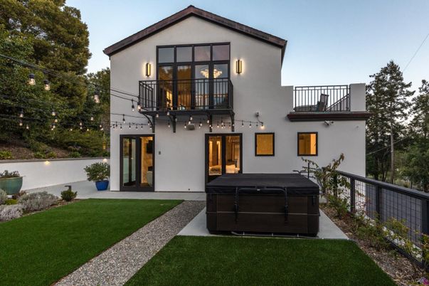 Backyard, Exterior, Hot Tub
